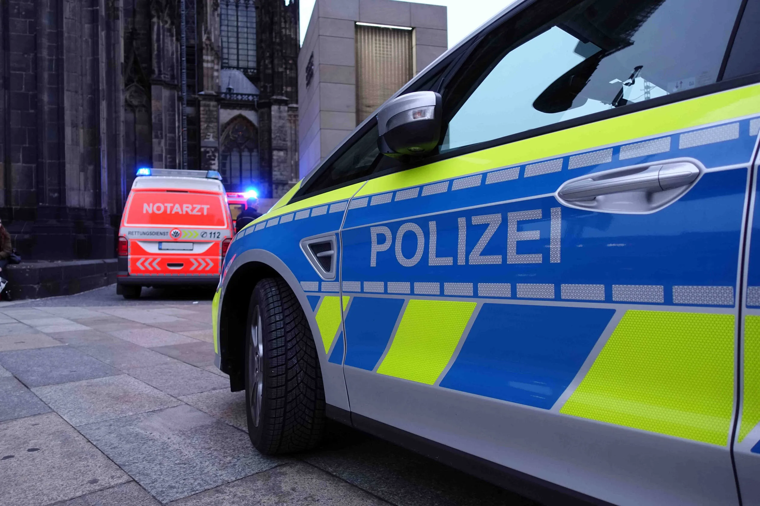 Falsche Handwerker Brand Transporter Diebstahl Polizeieinsatz