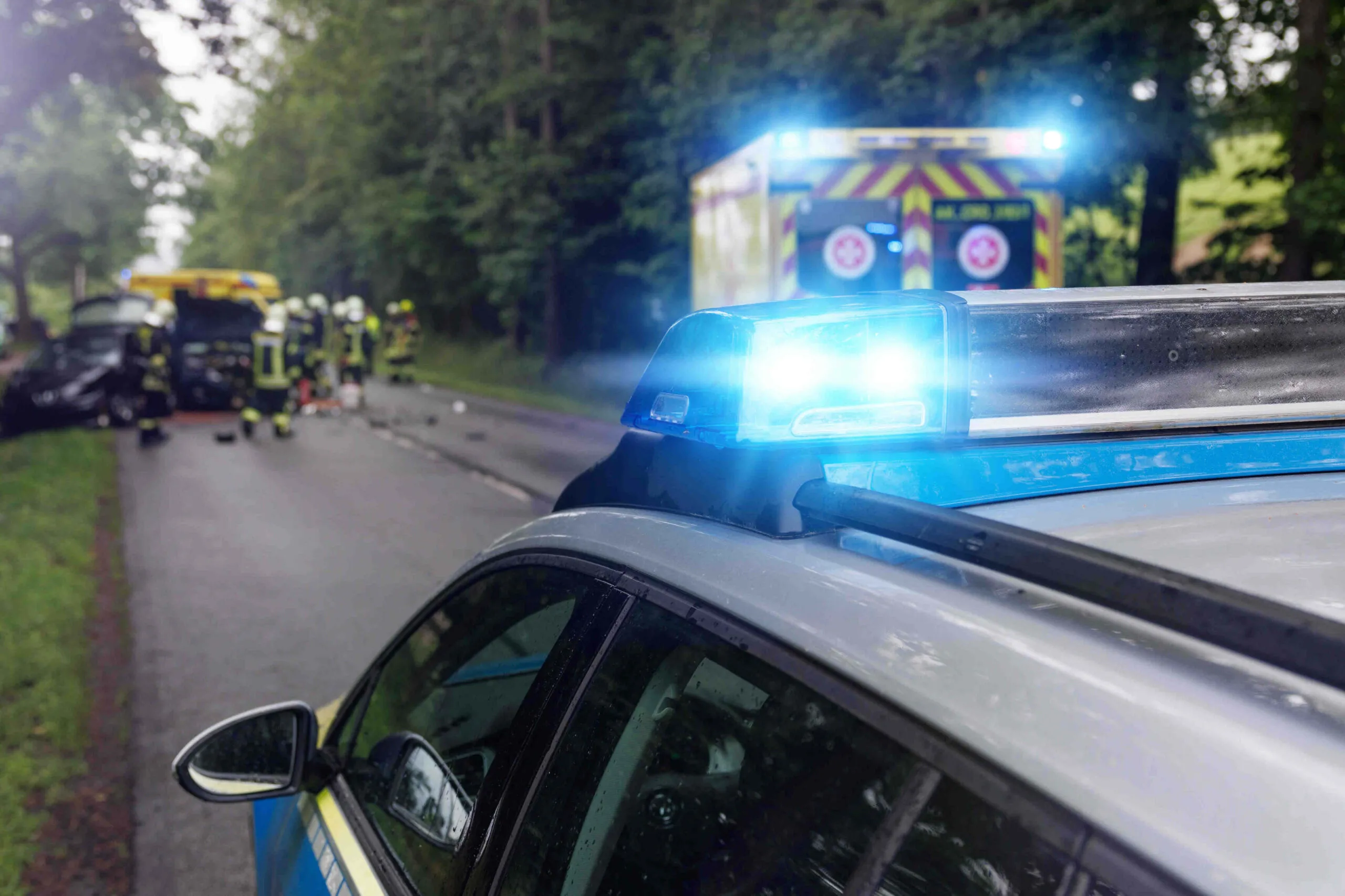 Faustschlag Wiesbaden, Brand Wiesbaden 44-Jähriger in Wiesbaden-Westend schwer verletzt nach Faustschlag Polizeieinsatz